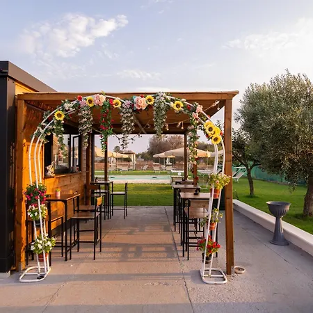 Apartamento Bellavita And Pool