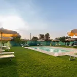 דירה Bellavita And Pool