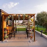 דירה Bellavita And Pool